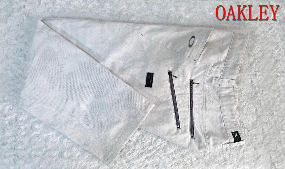 OAKLEY ゴルフパンツ 33サイズ 422025JP