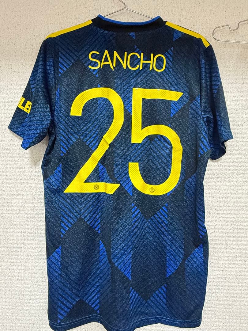 マンチェスター・ユナイテッド　21-22サードユニフォーム