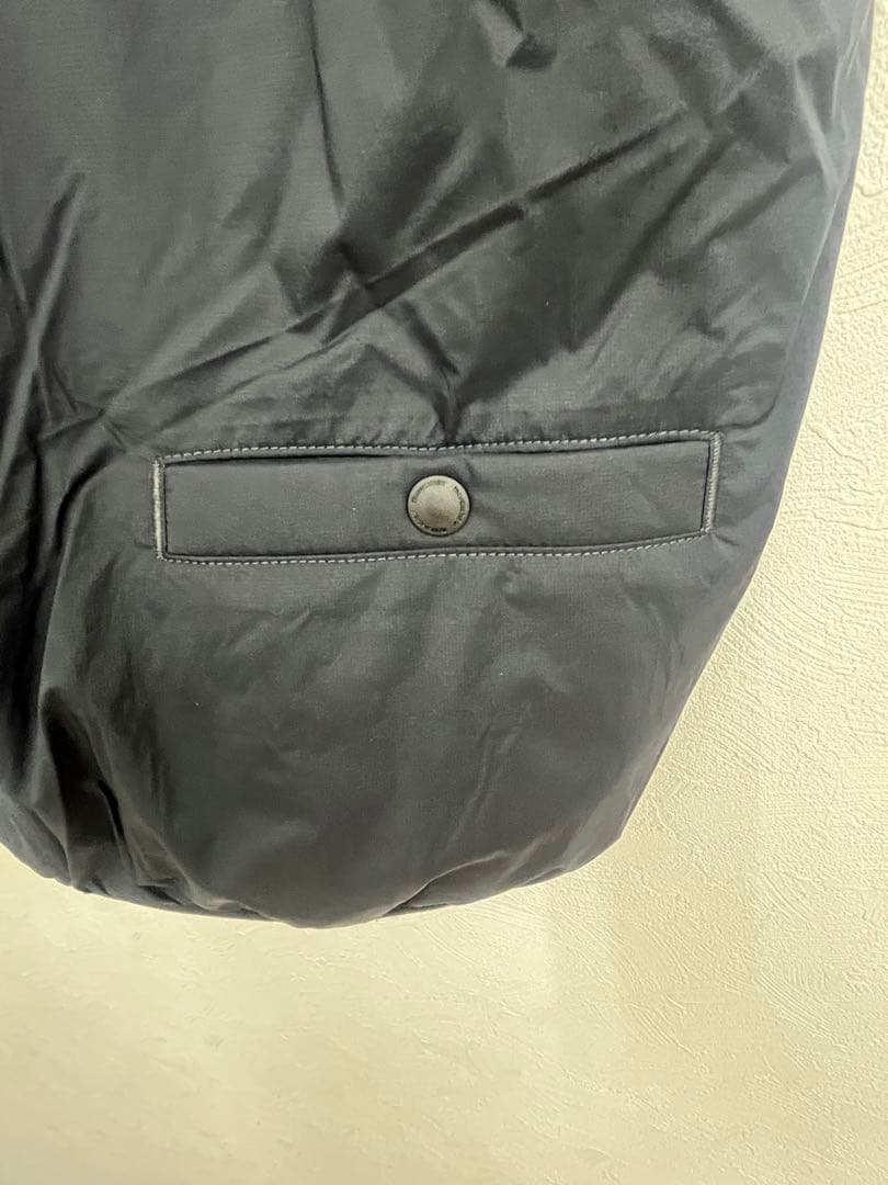 TRAVIS MATHEW ベスト Mサイズ