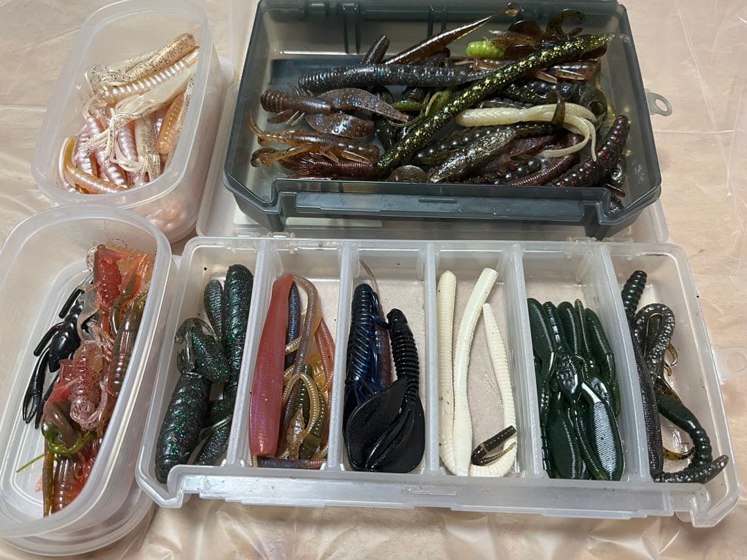 バス釣り　ルアー　ワーム大量セット　　ジャッカル　エバーグリーン等