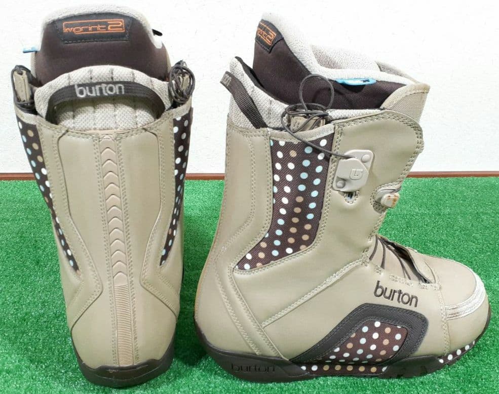 ボード(November)×ビンディング(BURTON)×ブーツ(BURTON)