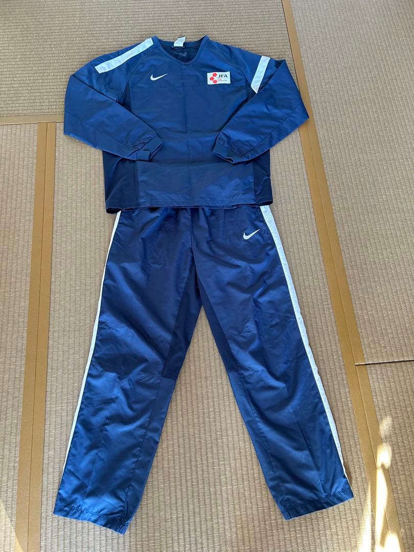 JFA支給　ウインドブレーカー