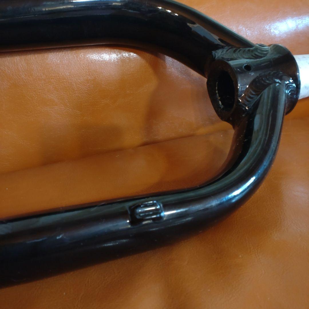 フロントフォーク 黒　テーパー