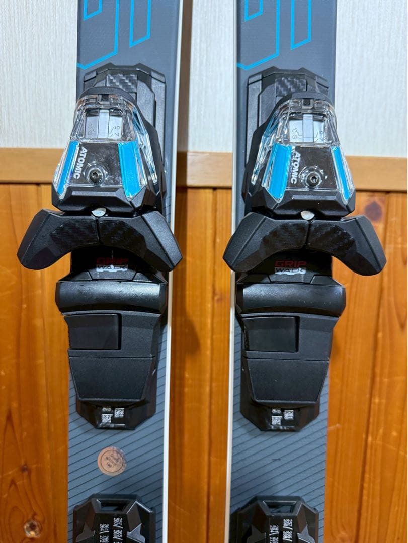 美品 アトミック ATOMIC REDSTER X5 161cm スキー板