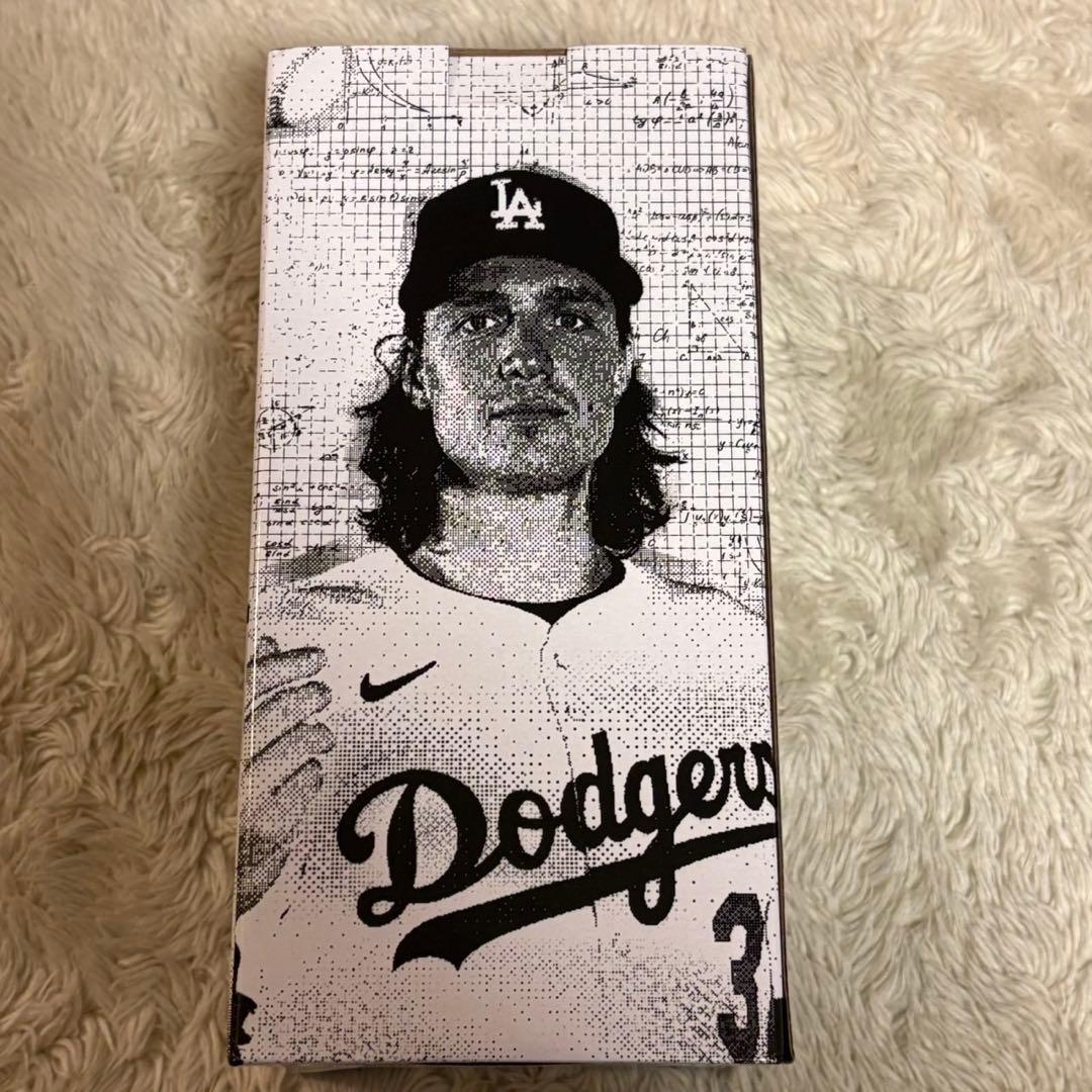 ドジャース　グラスノー　ボブルヘッド　来場者限定スタジアム配布