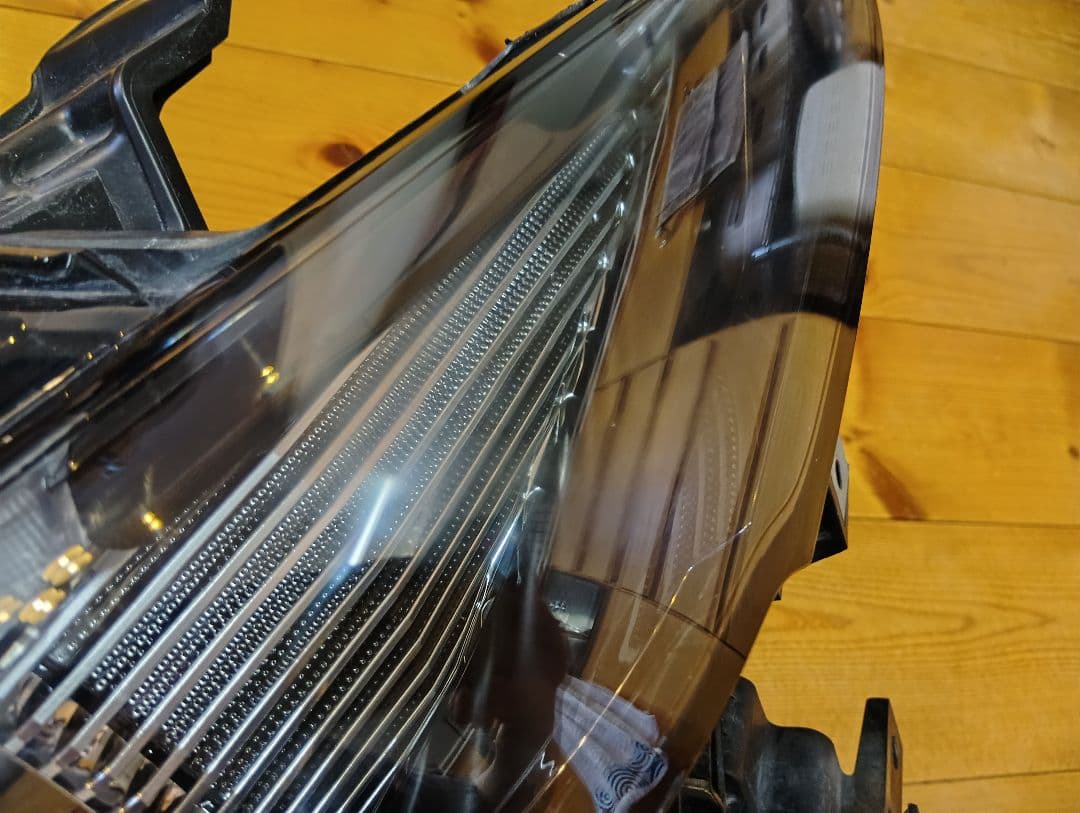 mazda3　マツダ3　左ヘッドランプ ライト　中古　　取付部破損無し　難有り