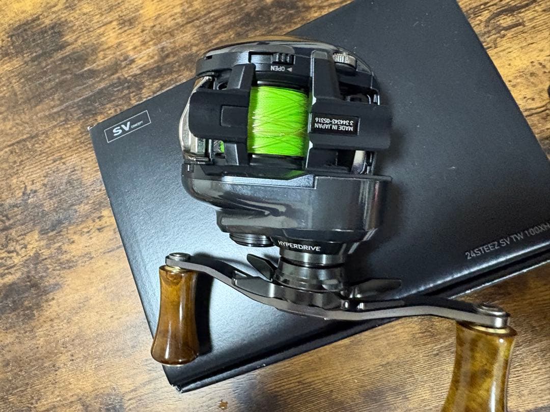 リール 24STEEZ SV TW100XHL