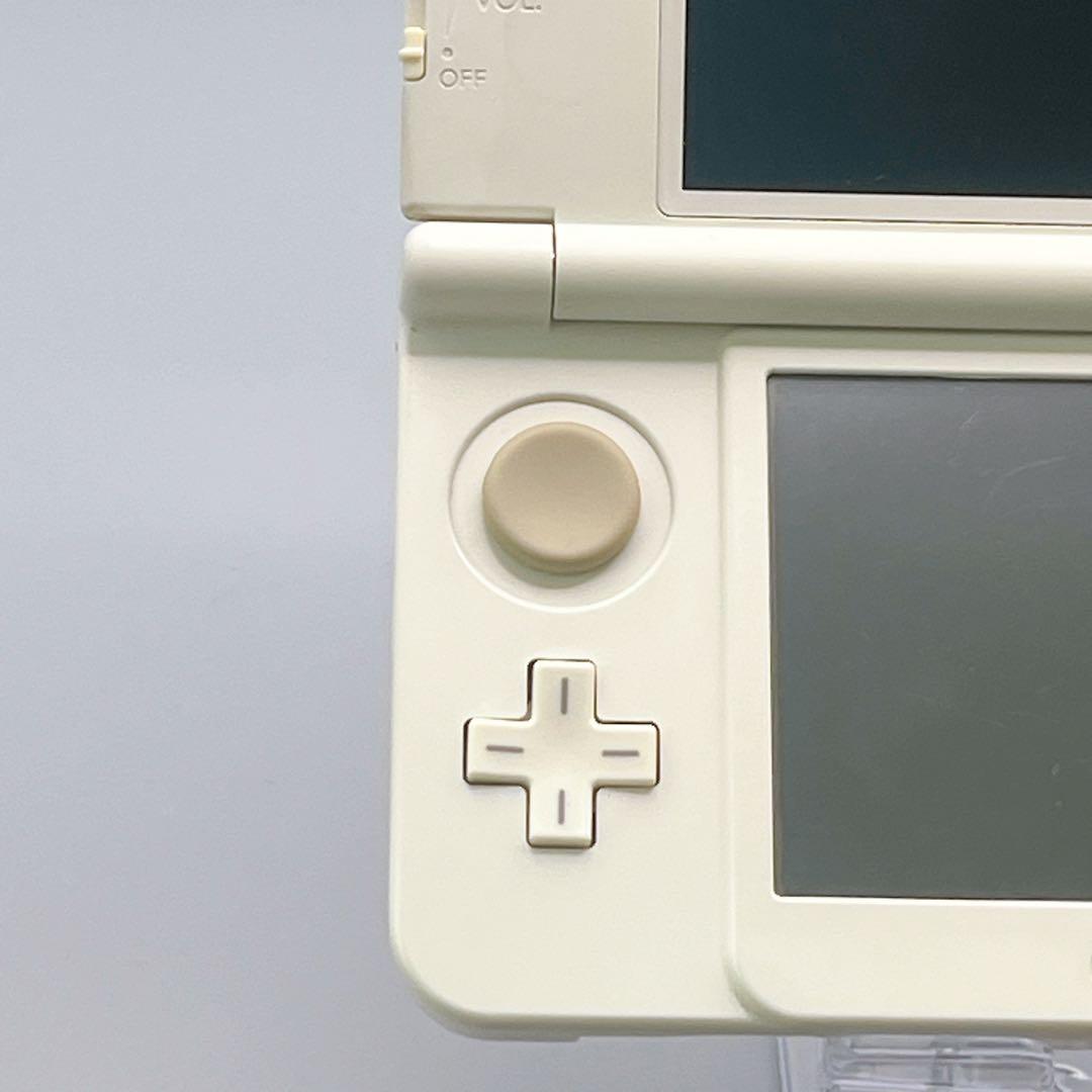 1496【美品】Newニンテンドー3DS ホワイト