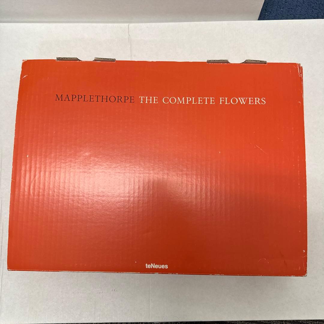 ロバート・メイプルソープ　フラワーズ