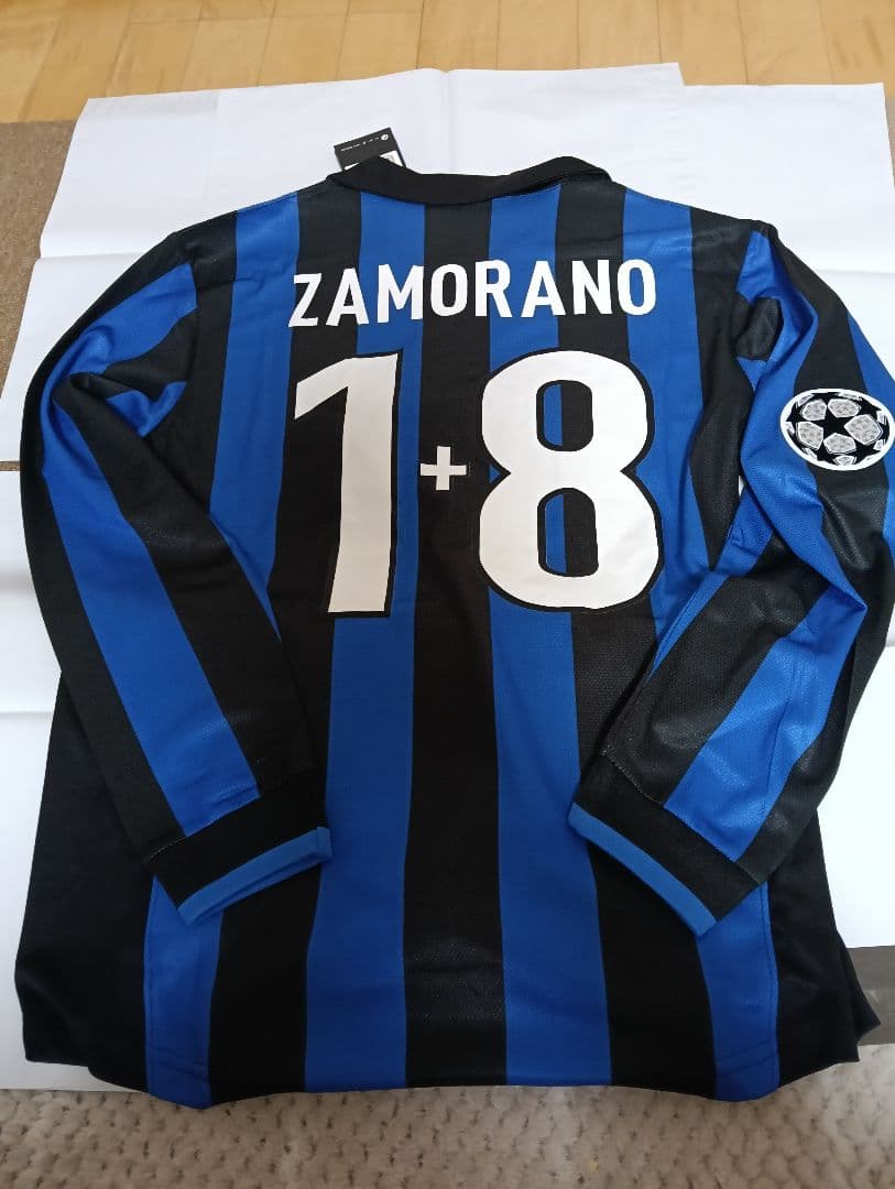 Nike インテル 背番号1+8 新品未使用Lサイズ サモラーノ選手