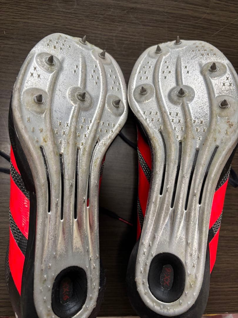 ADIZERO LIGHTSTRIKE PRO スパイク