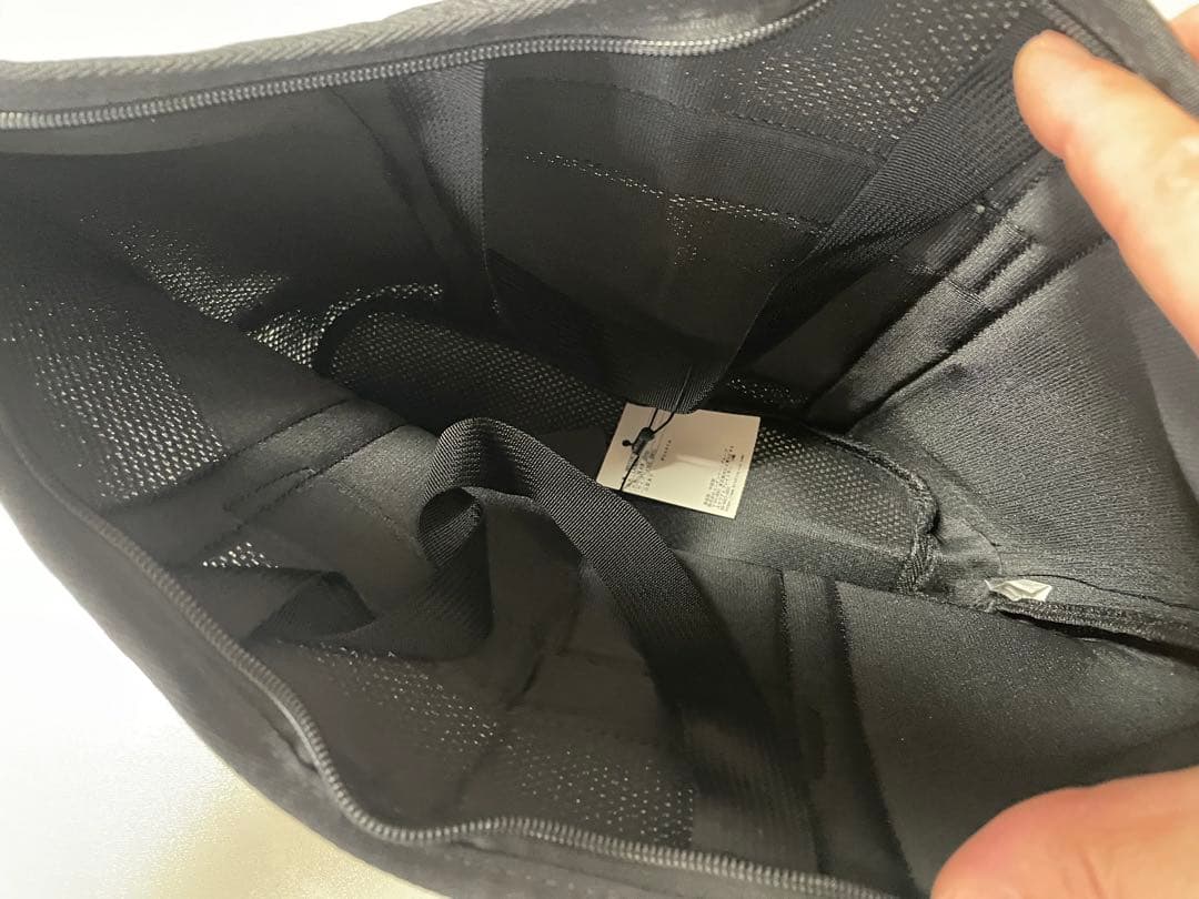 新品・未使用BRIEFING ブラックメッシュランドリーバッグ