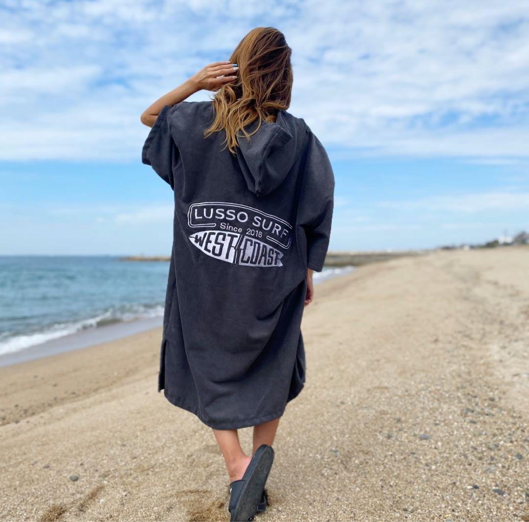 便利です！LUSSO SURF お着替えポンチョ　グレー⭐︎送料込み