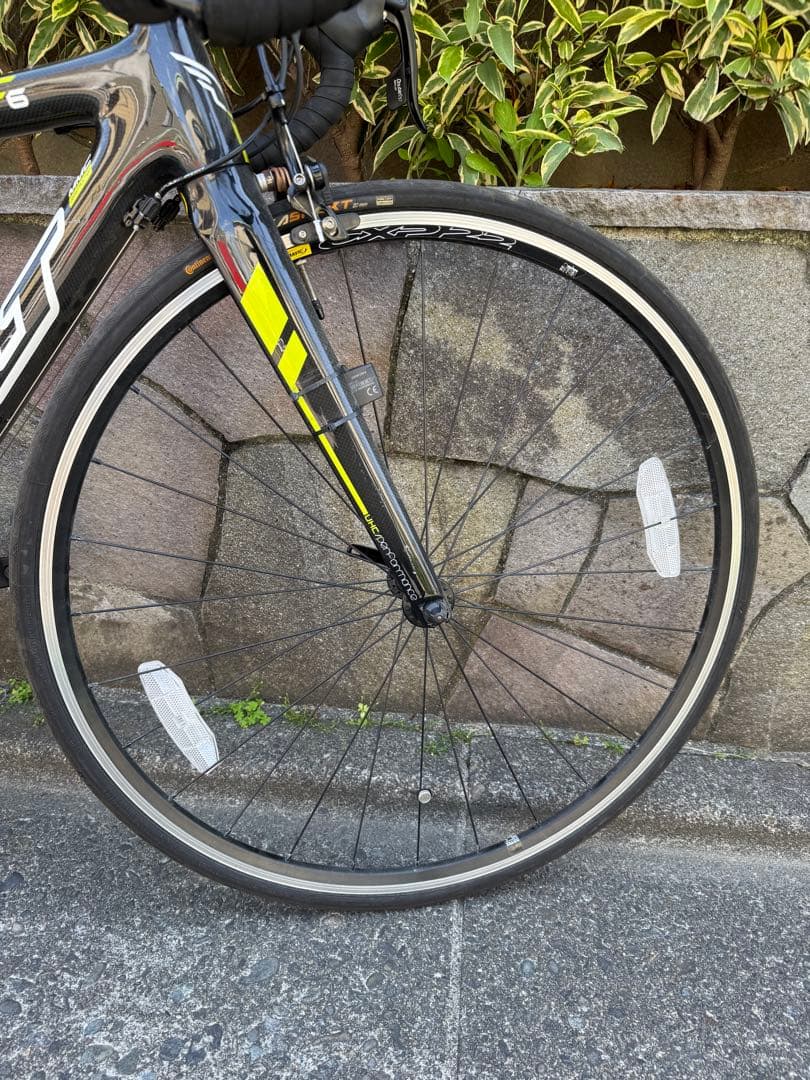 【送料込】Felt ロードバイク ブラック/イエロー