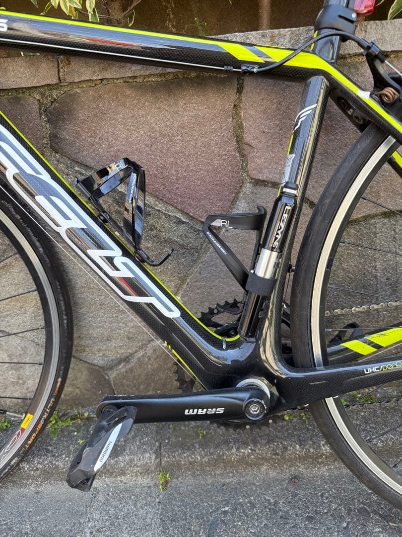 【送料込】Felt ロードバイク ブラック/イエロー