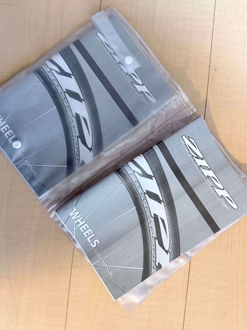 【訳あり】ZIPP 404 チューブラー カーボンホイール シマノ11速 おまけ