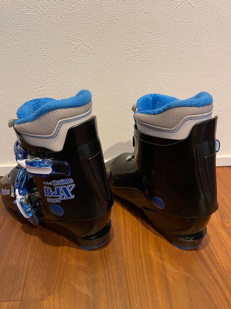 Hart 子供用　スキー板 120㎝ ブーツ23㎝ ストック セット ジュニア用