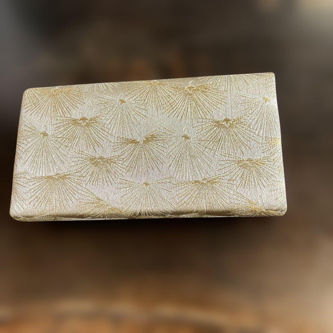 超美品　和装用ハンドバッグ・草履セット　ゴールド　豪華鶴柄　　一回使用