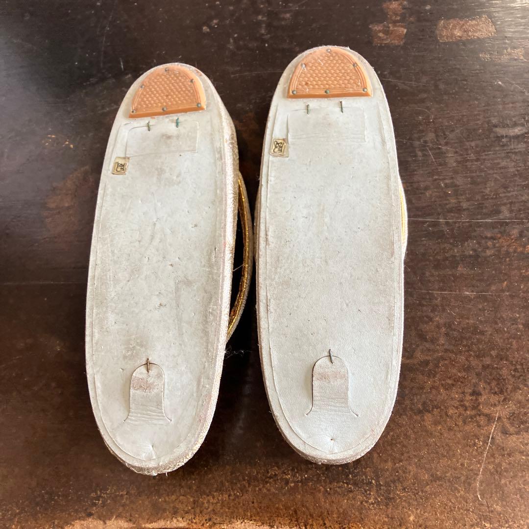 超美品　和装用ハンドバッグ・草履セット　ゴールド　豪華鶴柄　　一回使用