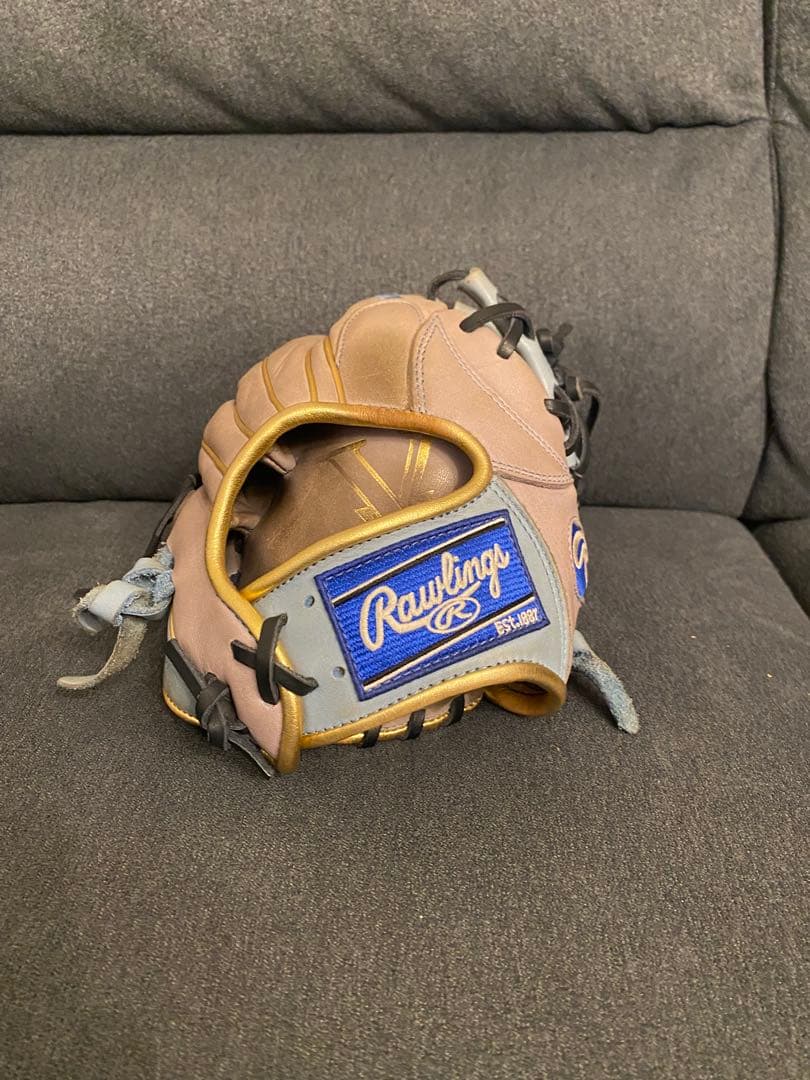 即購入可！ローリングス 内野用グローブ 軟式用 水色 グラブ 即戦力 右投げ用