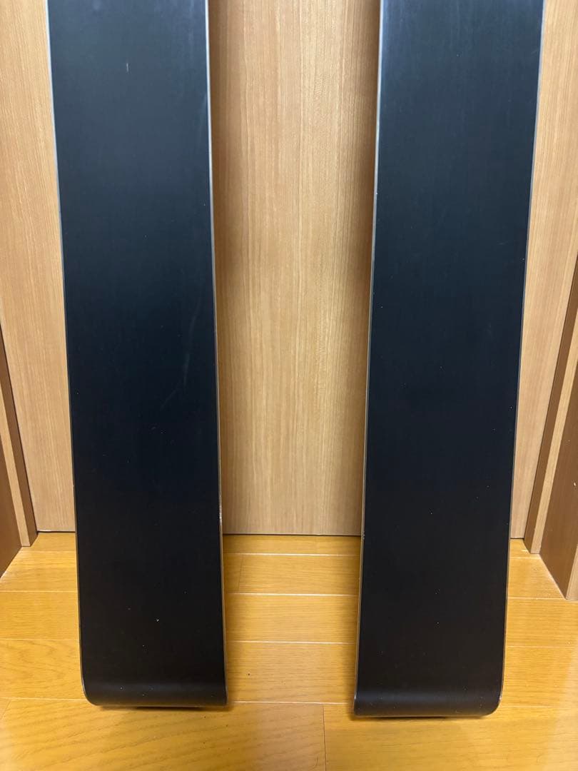 極太スキー　Nordica Supercharger 185cm パウダースノー