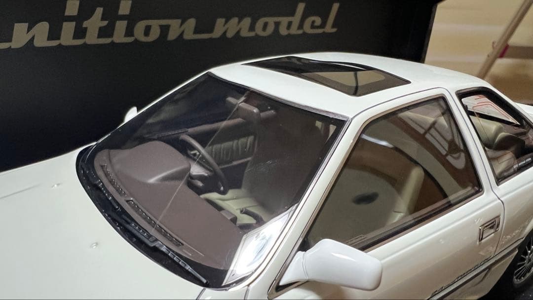 イグニッションモデル 1/18 トヨタソアラ2.0GTツインターボL 白　美品