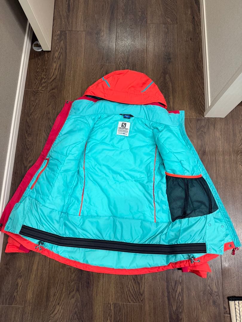 Salomon 女性用スキーウェア フード付き 新品