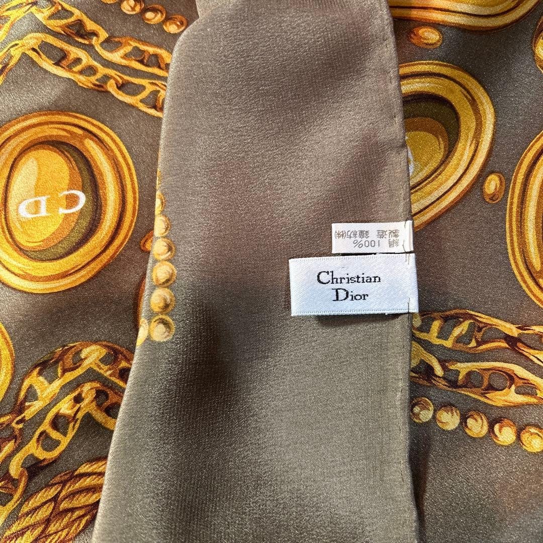 Christian Dior シルク大判スカーフ、未使用に近い。
