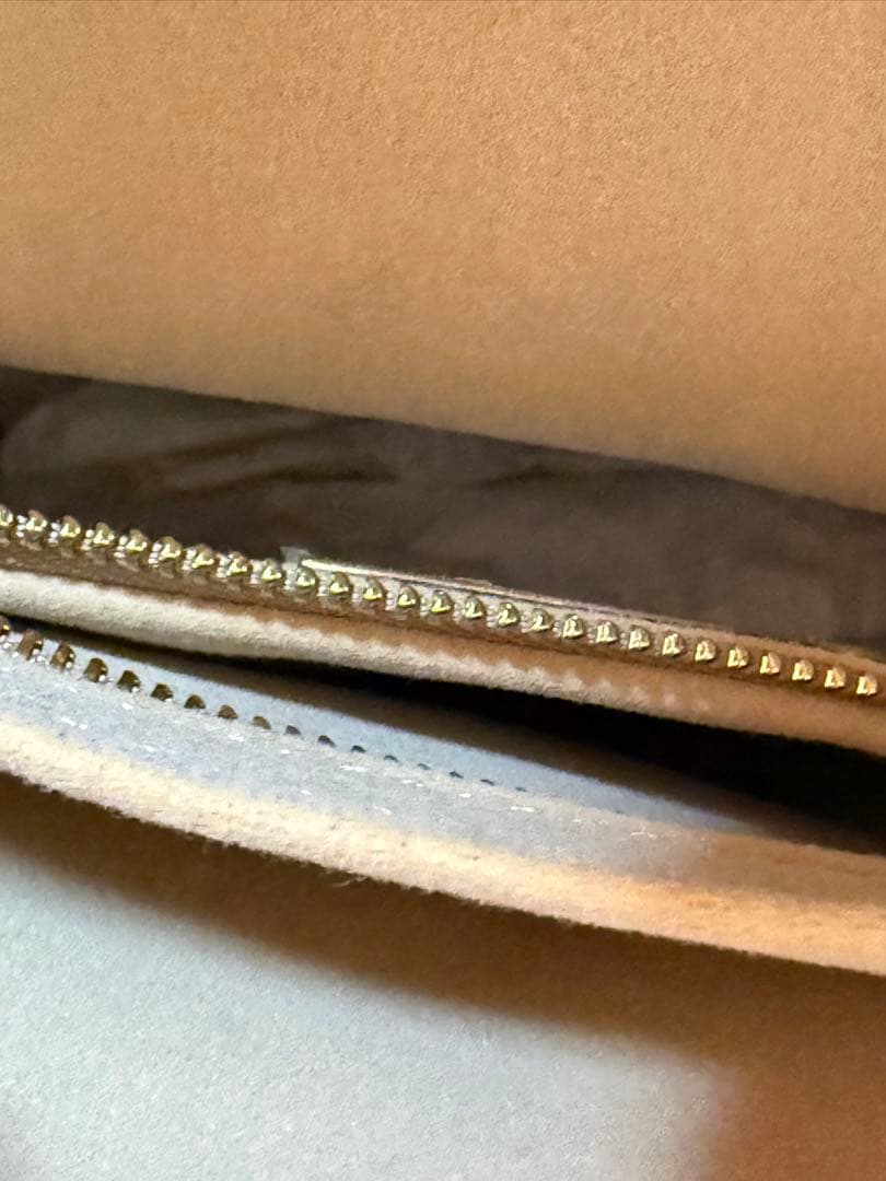 訳あり外側美品トリーバーチ春色バッグ小鳥お花刺繍ハンドバッグ並行輸入品