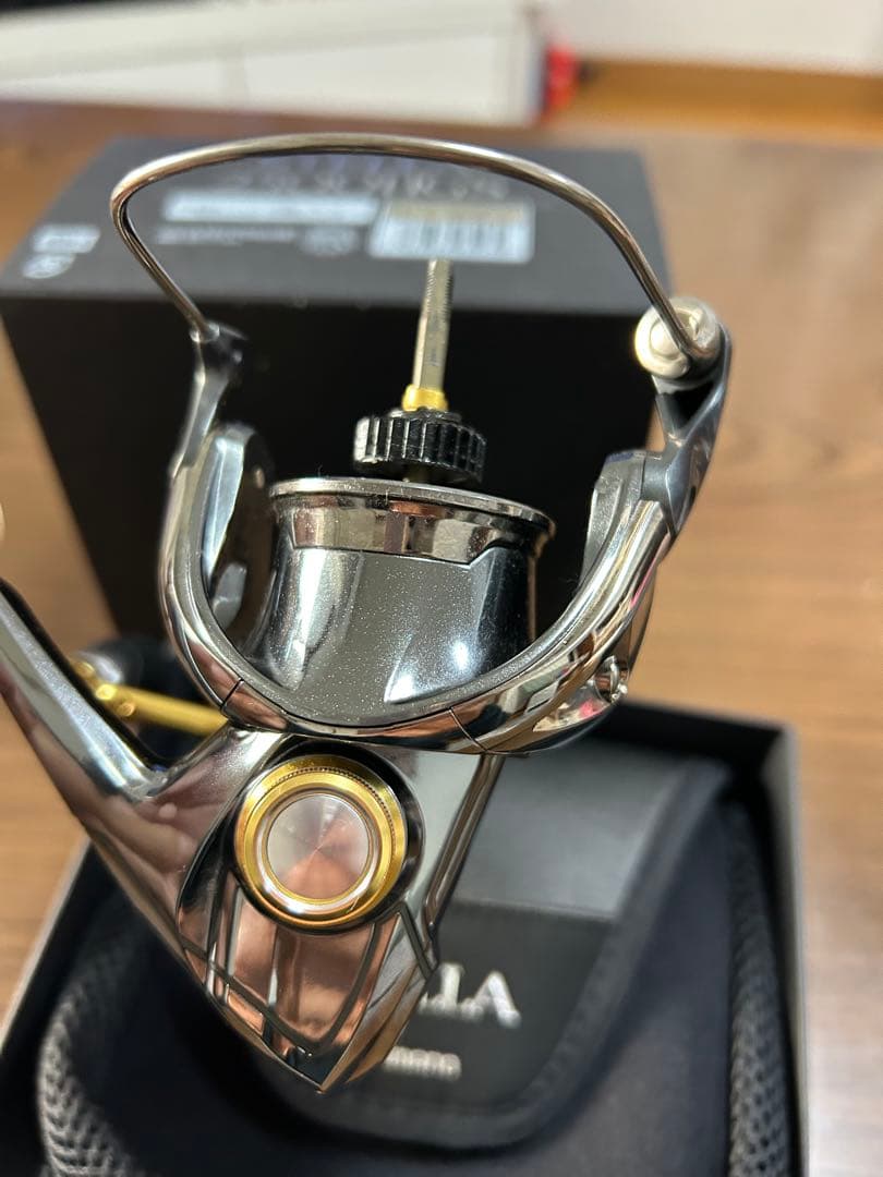 美品　シマノ 14 ステラ 2500HGS