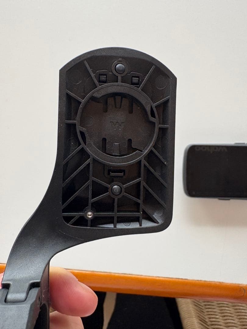 アクセサリー wahoo element roam v1