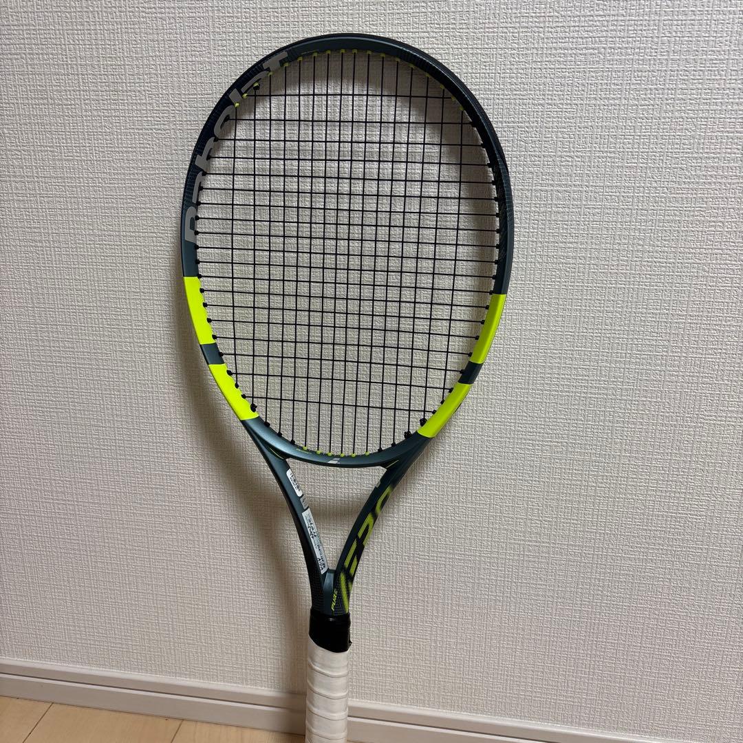 ほぼ新品ピュアアエロ98 100 2026 テニスラケット２本セット