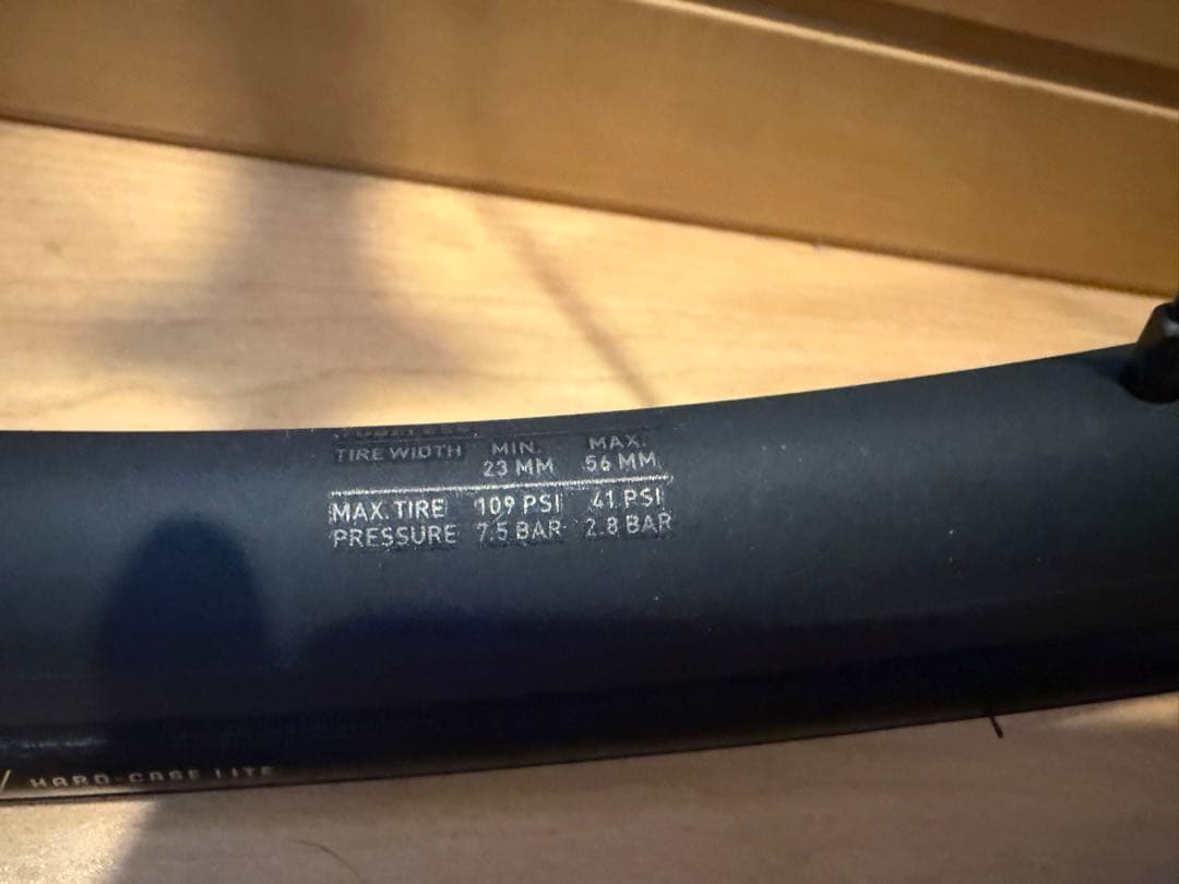 極上品　DT SWISS PR 1400 DICUT OXiC 21 ホイール