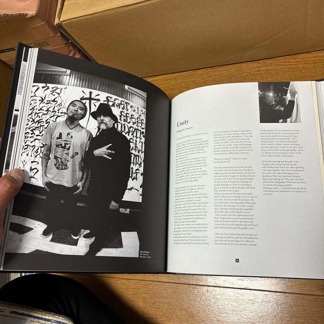 洋書 THE ART AND LIFE OF CHAZ BOJORQUEZ