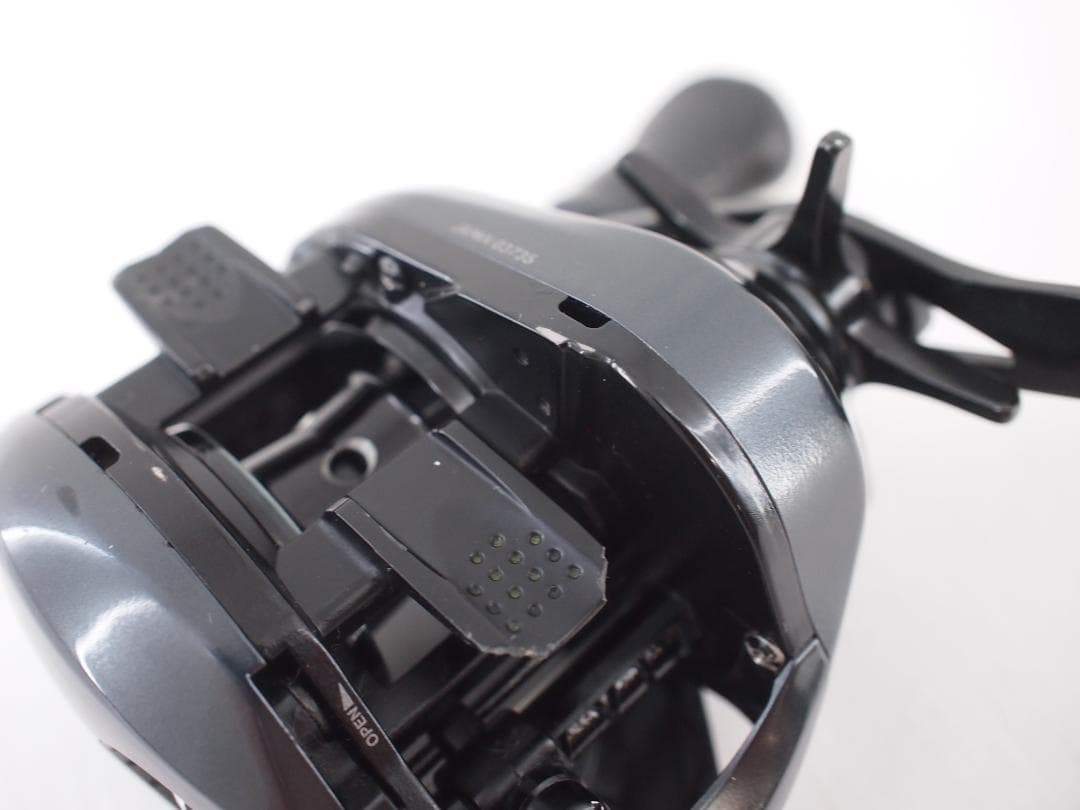 64▢シマノ 17エクスセンスDC XG RH NH0607-1