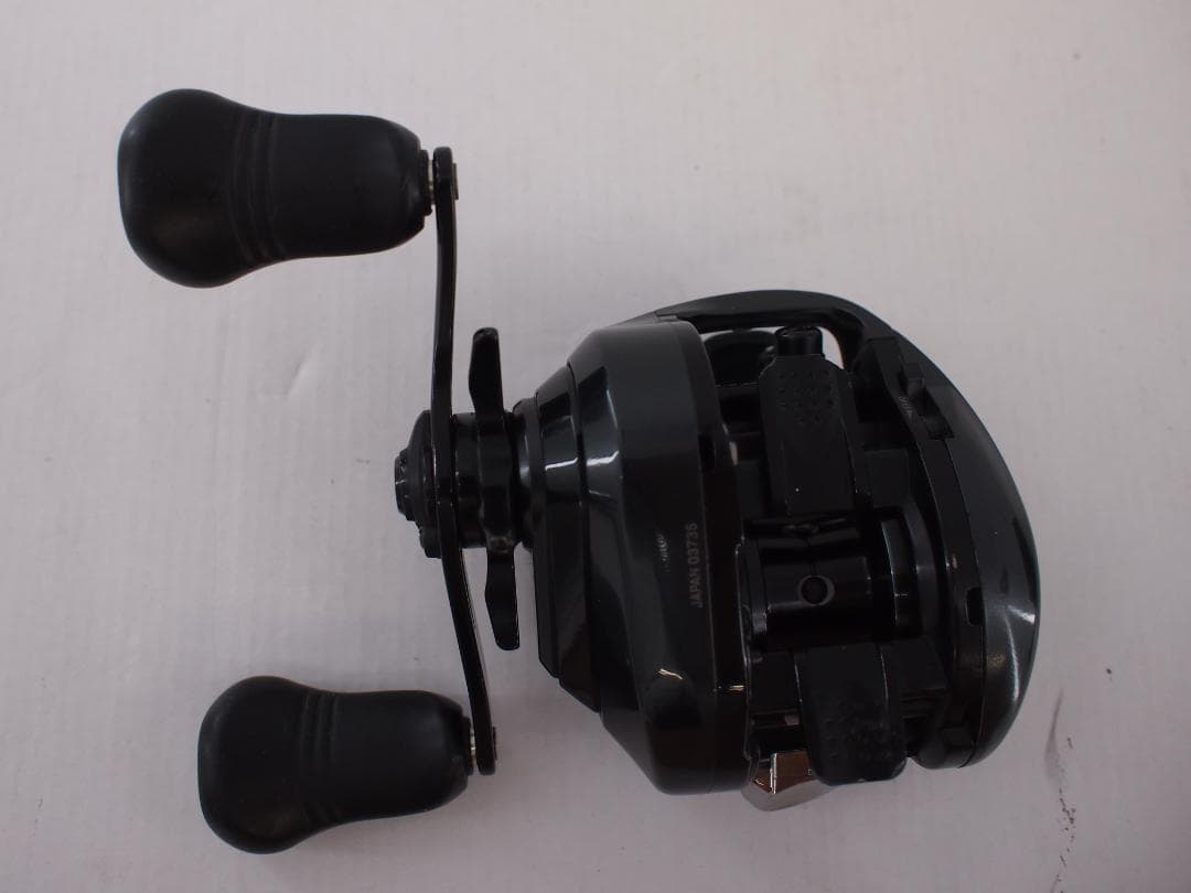 64▢シマノ 17エクスセンスDC XG RH NH0607-1