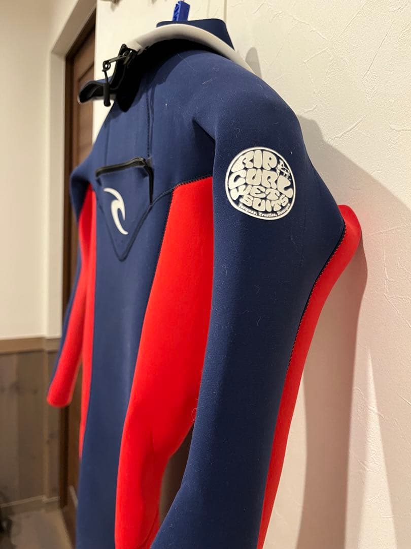 Rip Curl フルスーツ ネイビー/レッド　春秋用　ハンガー付き