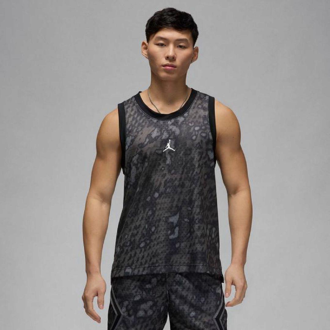 ジョーダン ナイキ バスケ 上下 ノースリーブシャツ ショートパンツ 新品 XL