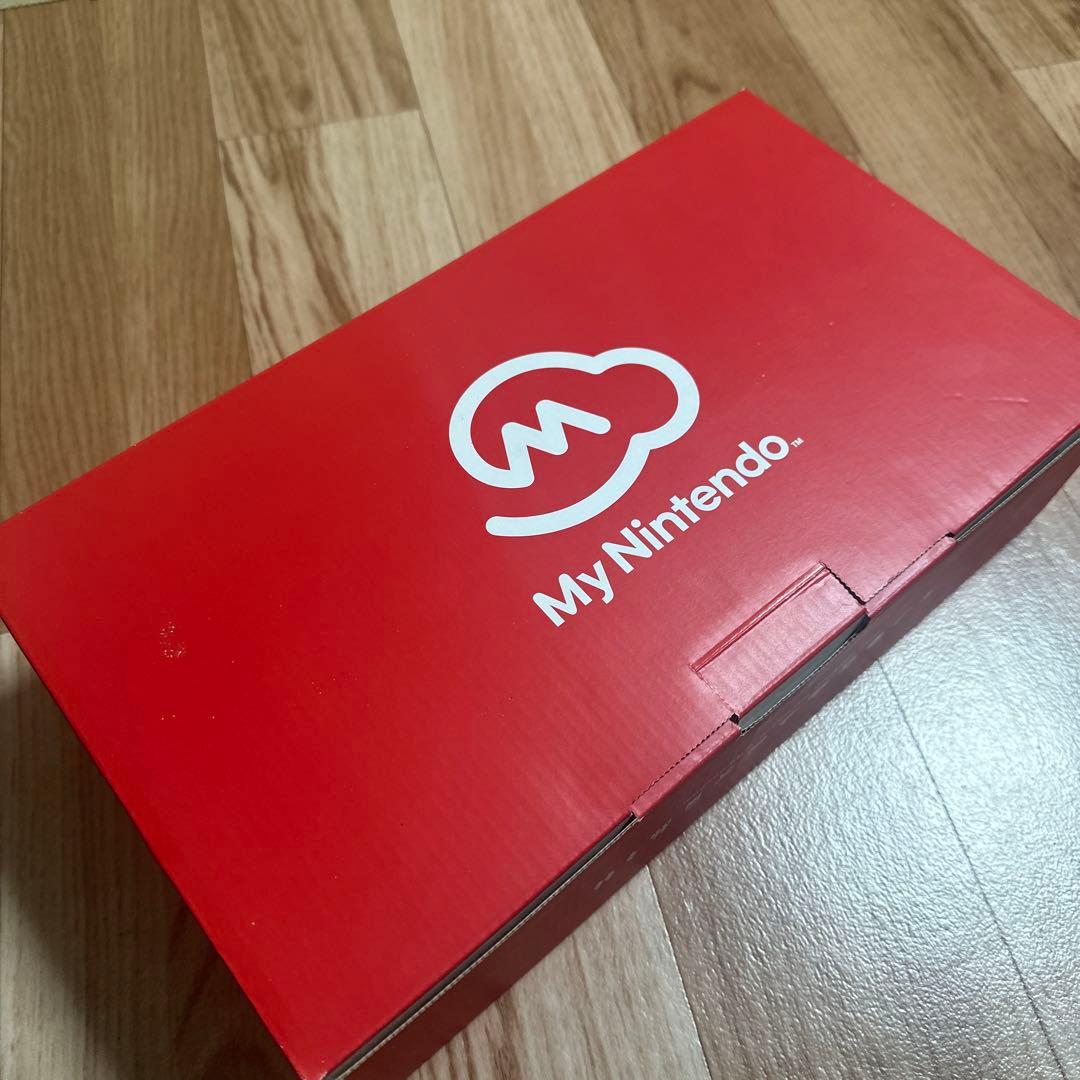 Nintendo Switch 本体、Joy-Con含む周辺機器