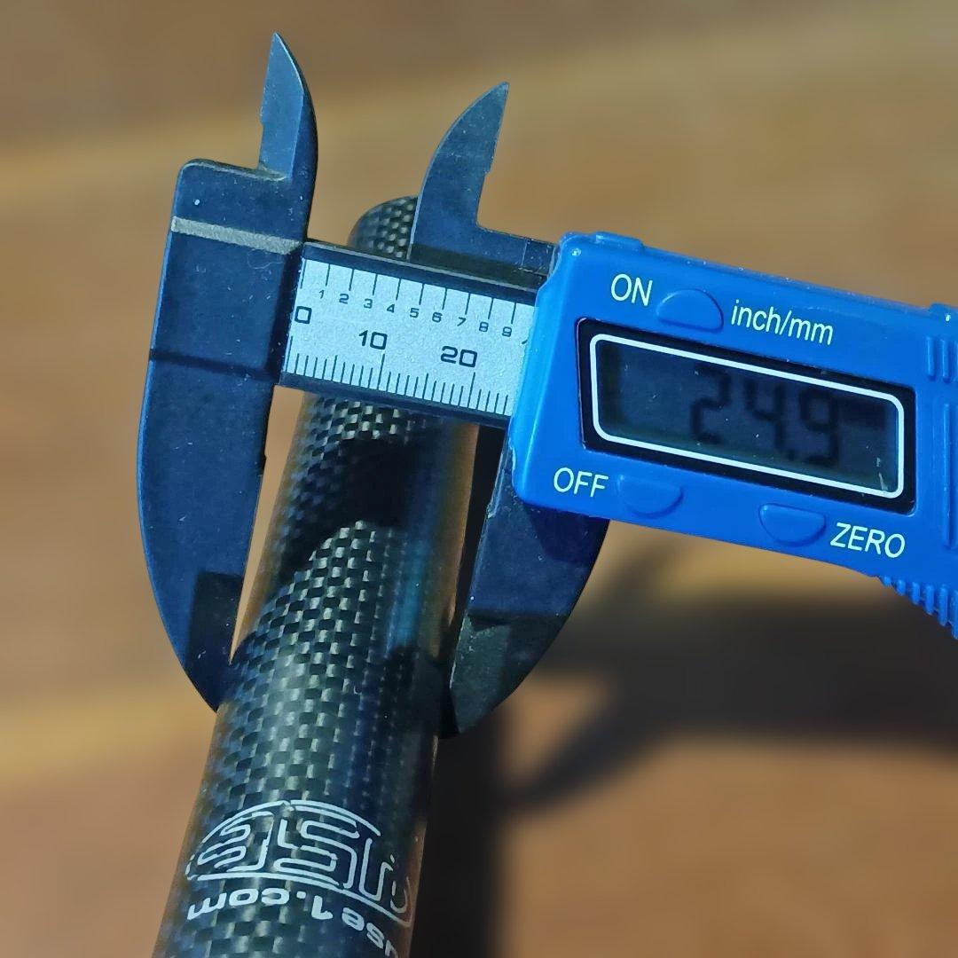 USE1.com カーボンシートポスト 24.9mm LOOK対応 123g