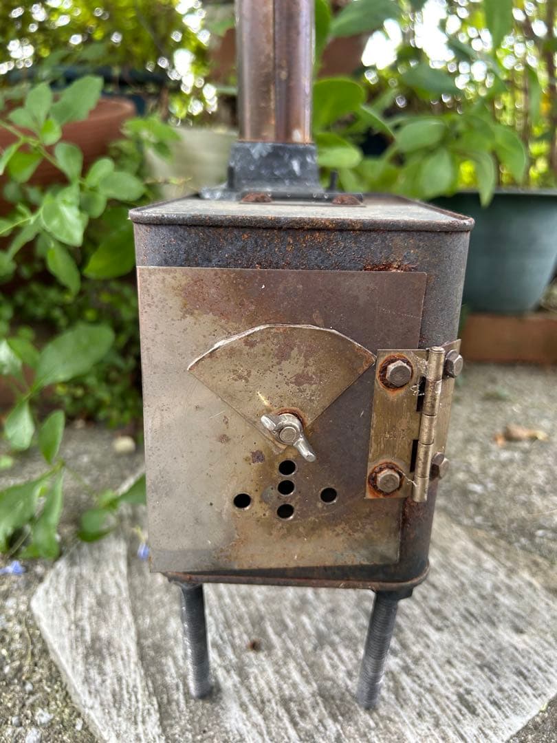 卓上　薪ストーブ 煙突付き