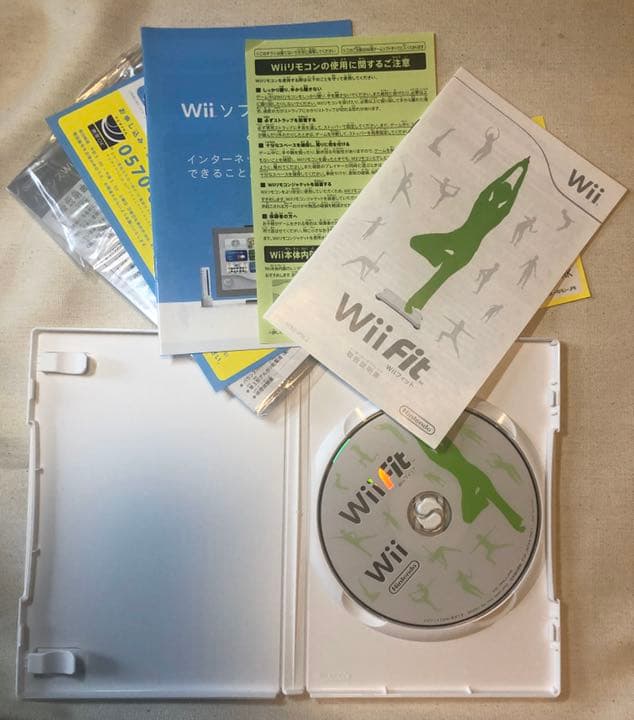 任天堂　Wii & WiiFit