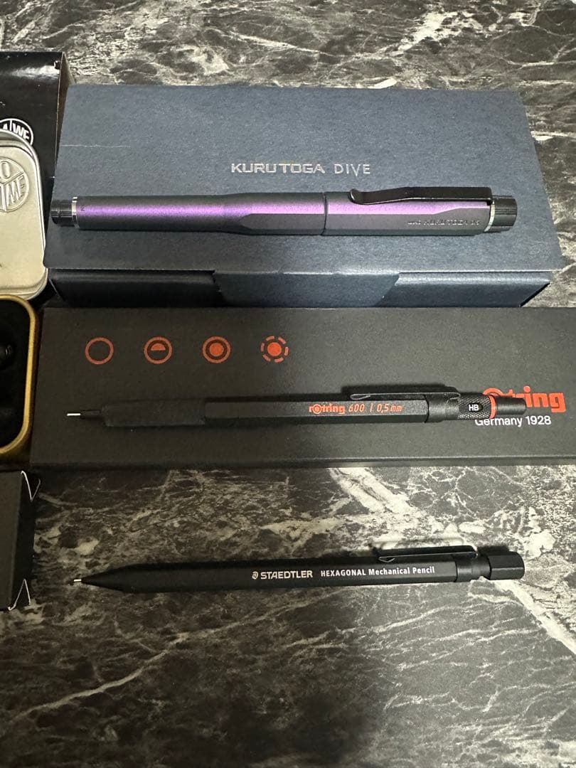 【美品】 シャープペンシルまとめ売り PF-05L3階建てペンケース付0.5mm