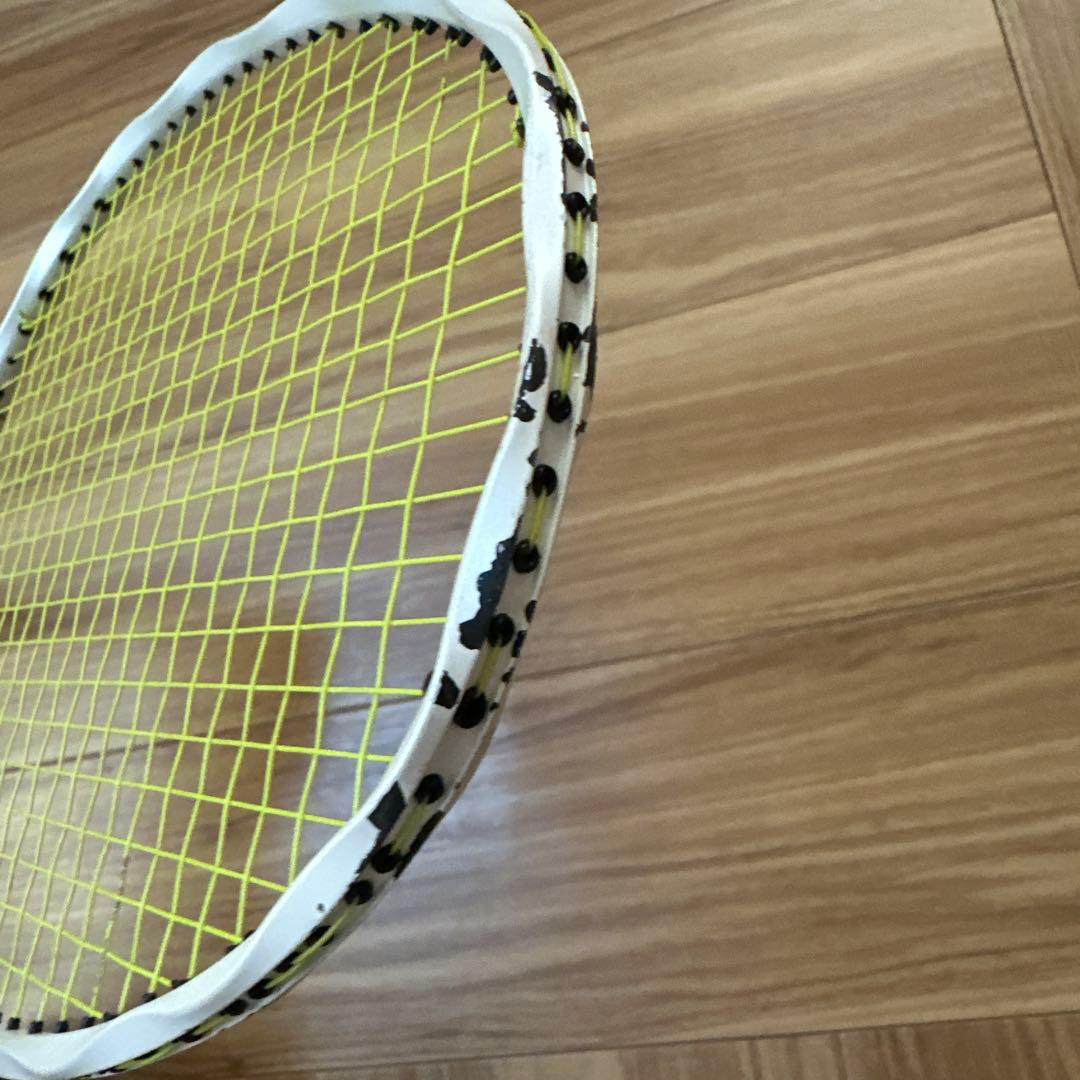 バドミントンラケット インフェルノライト