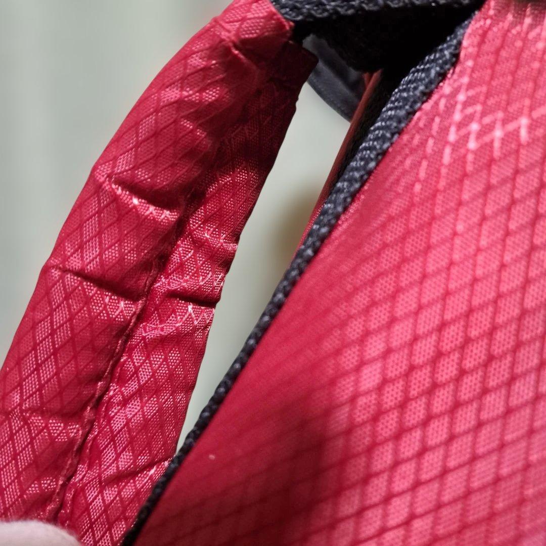 ウィルソンキャディバッグスタンド式。フード付き。極美品。9インチ。