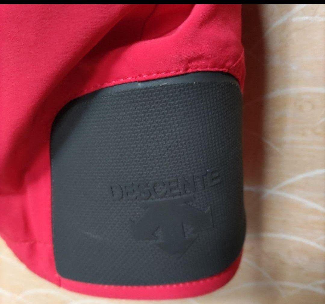 値下げ‼️程度良好 DESCENT デサント スペインチームモデル