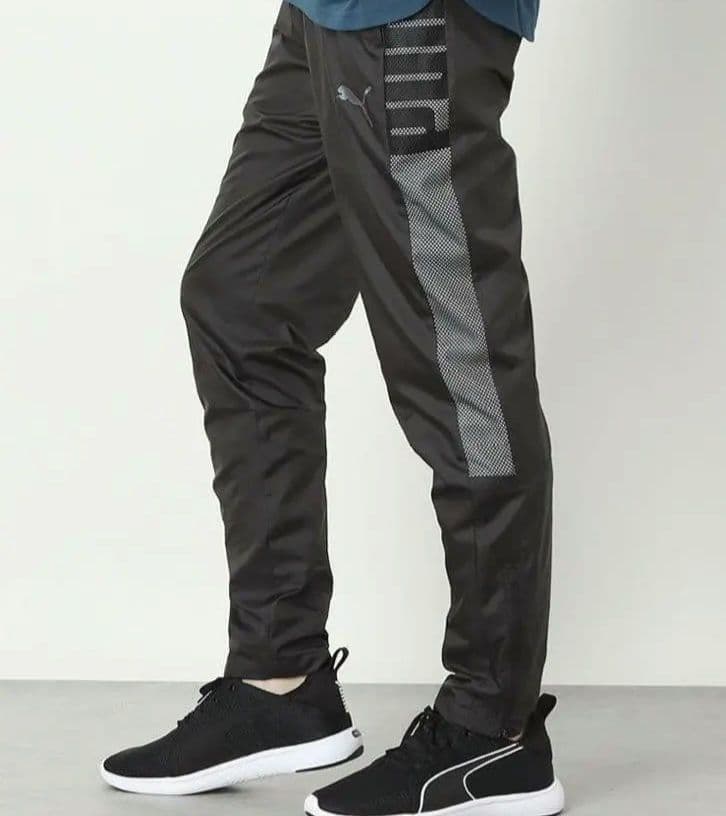 新品未使用タグ付き！PUMA トレーニング　ウィンドブレーカー　上下