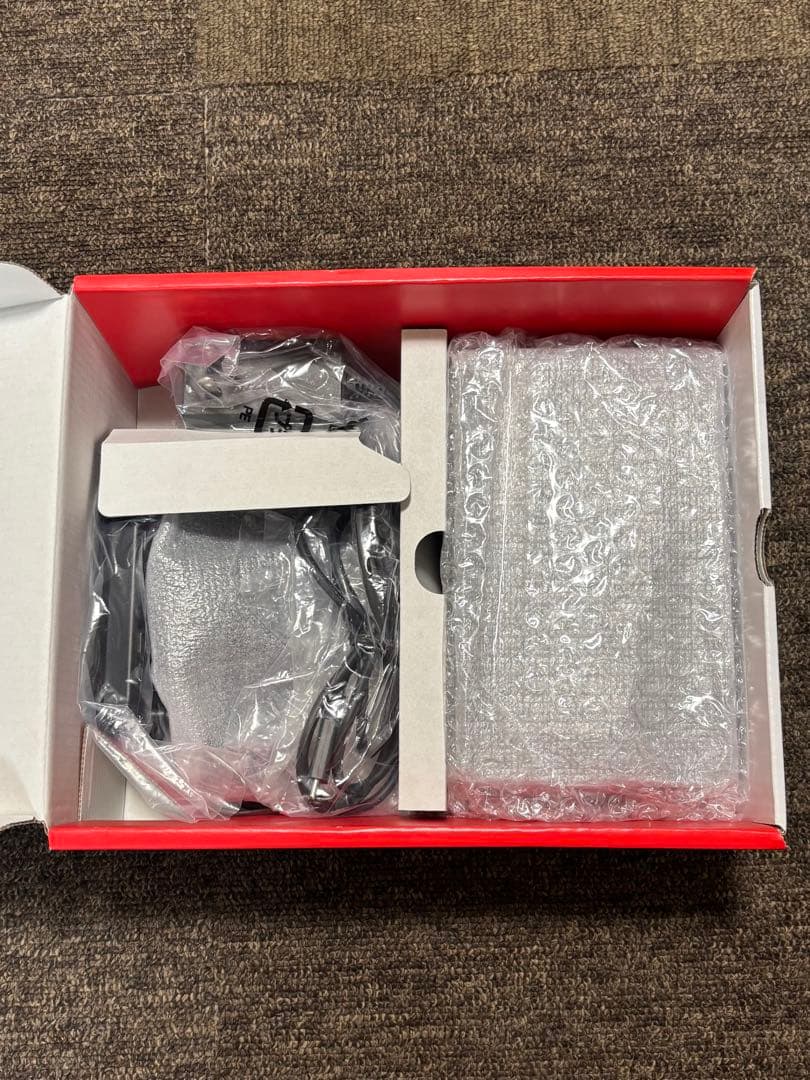 Nintendo Switch XKJ新型モデル