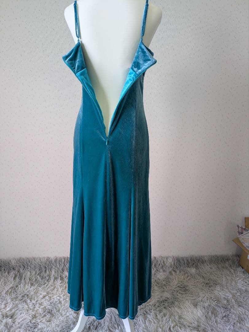 フラダンスドレス　ターコイズ　ベルベット素材　ケープ取り外し可能　　Mサイズ