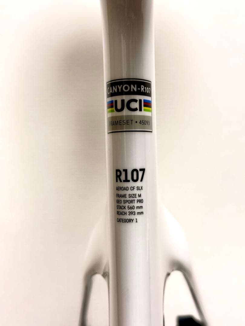 CANYON エアロード CF SLX 2025年モデルMサイズ 走行320km